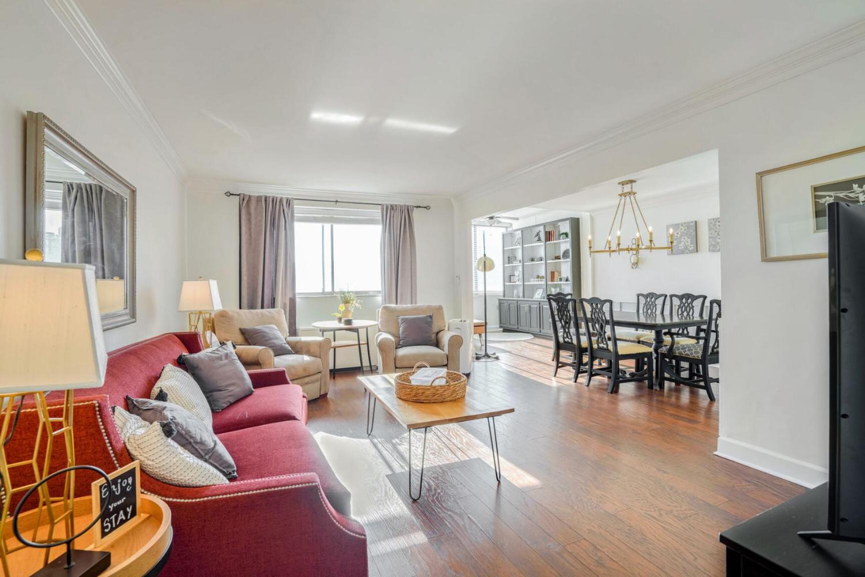 1406 Spacious Modern, Fast Wifi, 1 Free Parking Atlanta